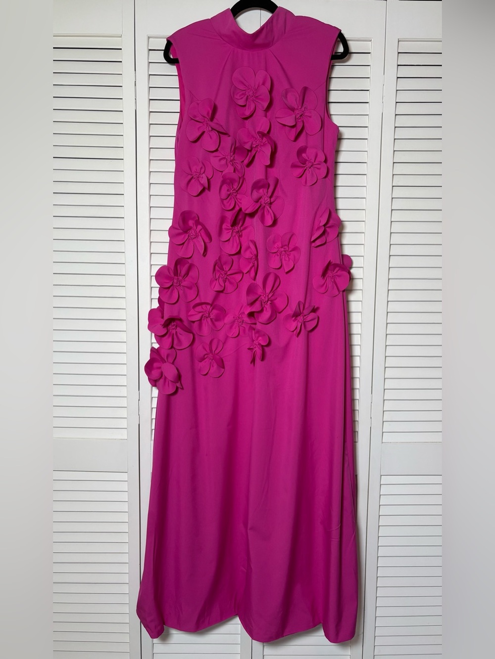 NWT Boutique Vibrant Raspberry Magenta Sleeveless 3D Floral Appliqués Maxi 8 - Picture 2 of 4